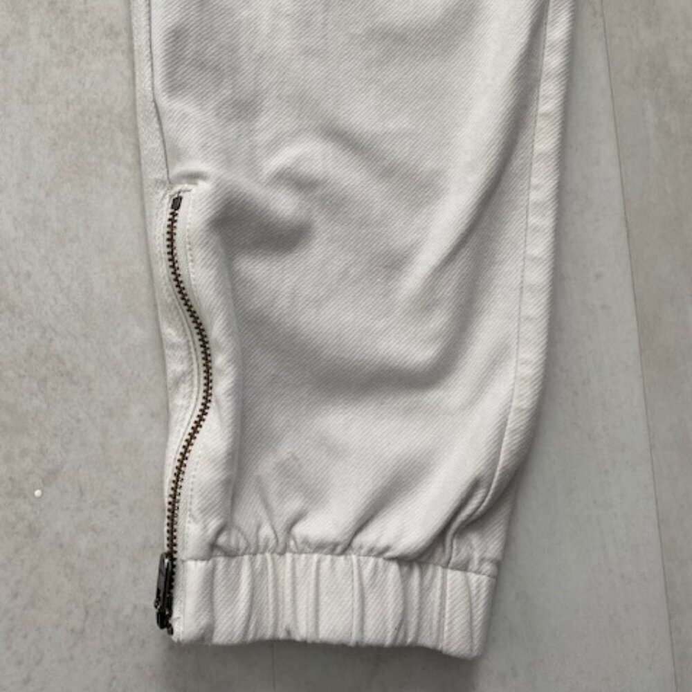 ATHLETA Birch Light Gray Farallon Jogger Pants Sz 4 - Picture 7 of 14